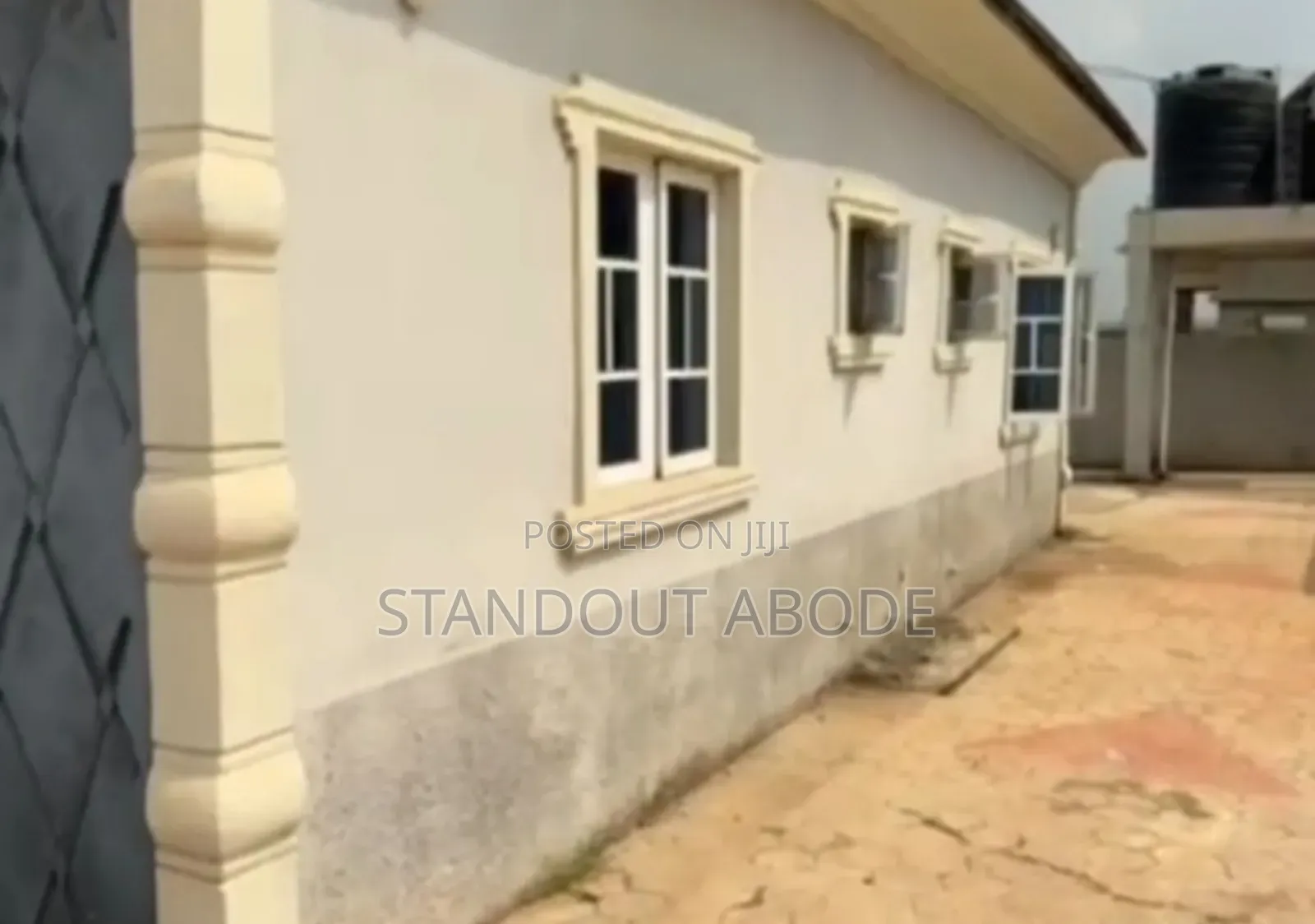 5bdrm Block of Flats in Phonix Ogijo Ogun, Ita Oluwo for sale in Ita Oluwo