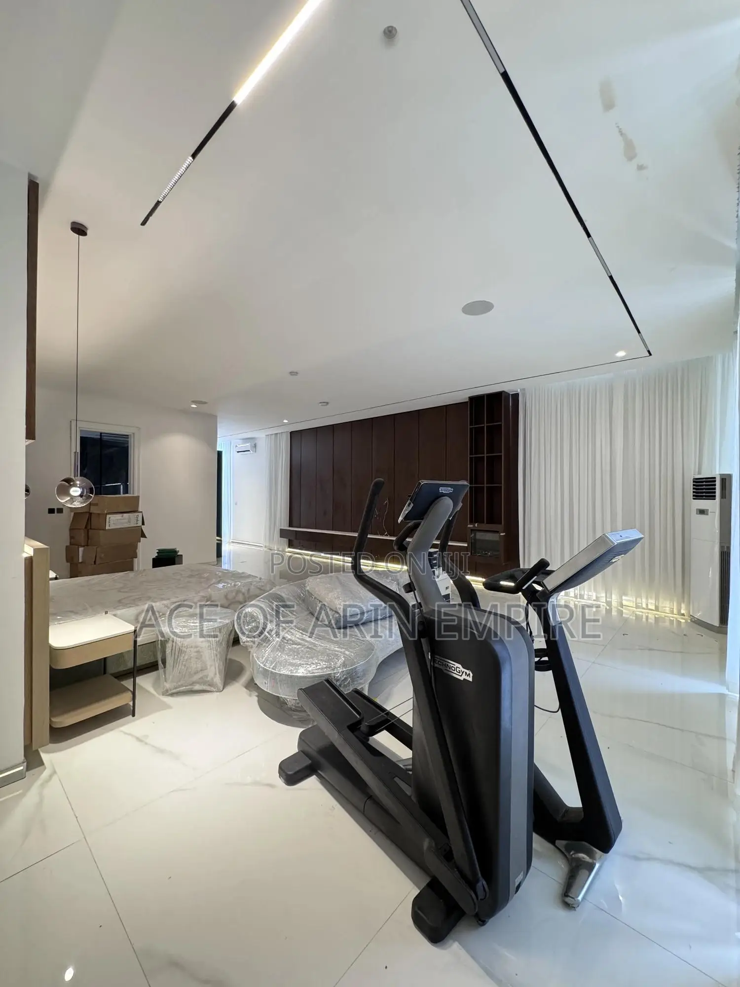 Furnished 5bdrm Duplex in Pinnock Estate, Osapa london for sale in Osapa london
