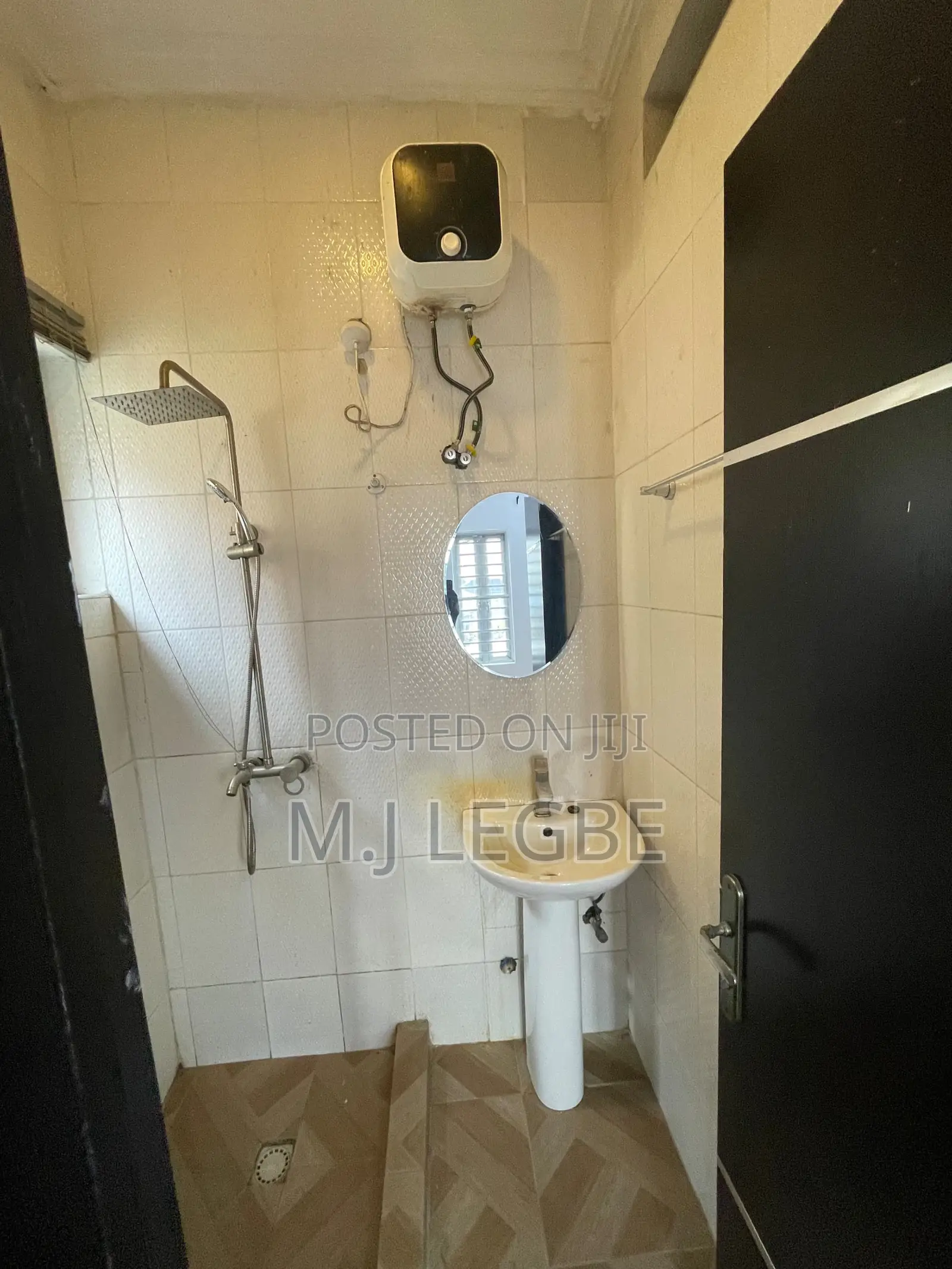 1bdrm Apartment in New Road, Lekki for rent in Lekki