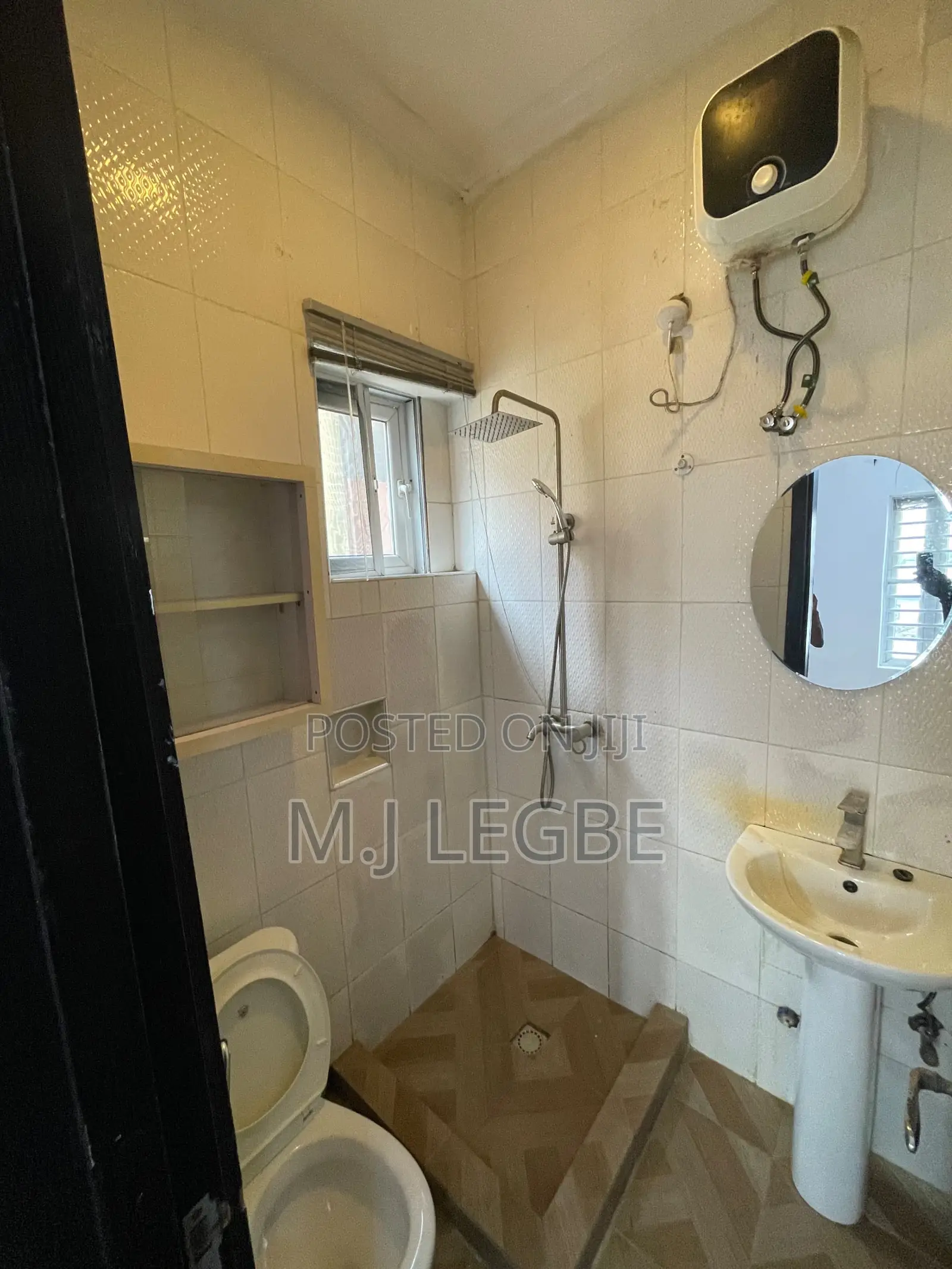 1bdrm Apartment in New Road, Lekki for rent in Lekki