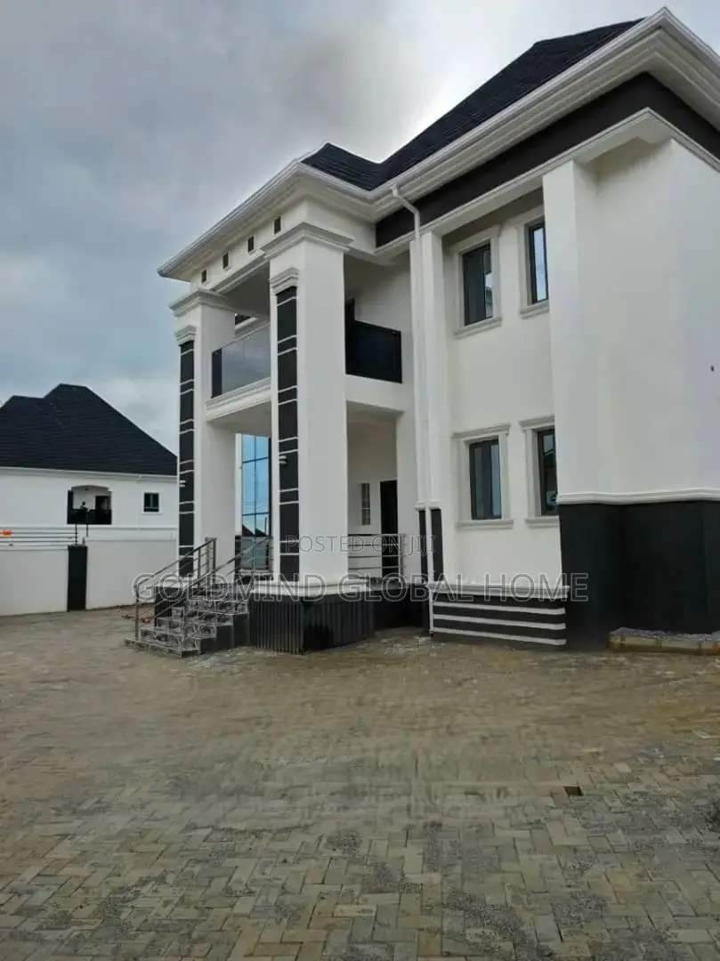 5bdrm Duplex in Efab Queens Estate., Life Camp for sale in Life Camp