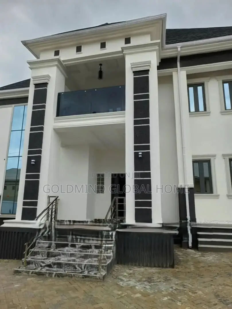 5bdrm Duplex in Efab Queens Estate., Life Camp for sale in Life Camp