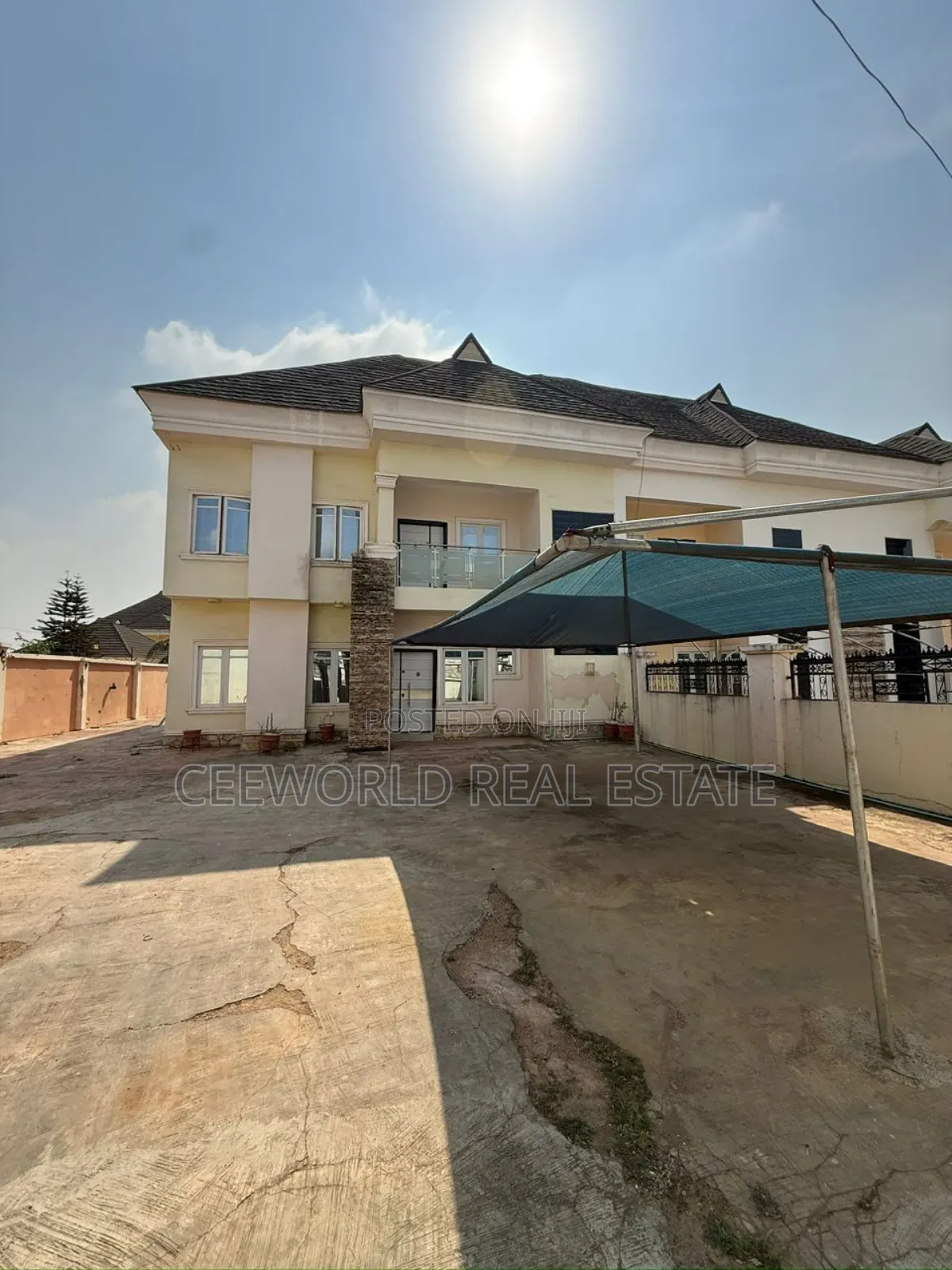 4bdrm Duplex in Kolapo Ishola Gra, Akobo for rent in Akobo