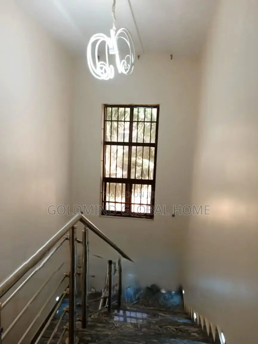 6bdrm Duplex in Gwarinpa Extension, Life Camp for sale in Life Camp