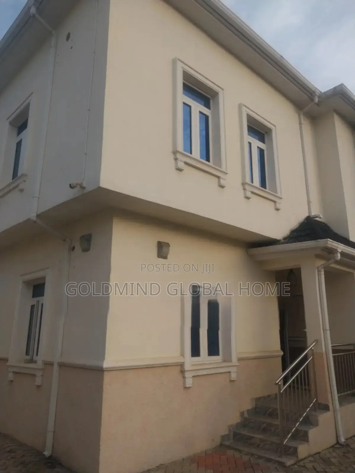 4bdrm Duplex in Gwarinpa, Life Camp for sale in Life Camp