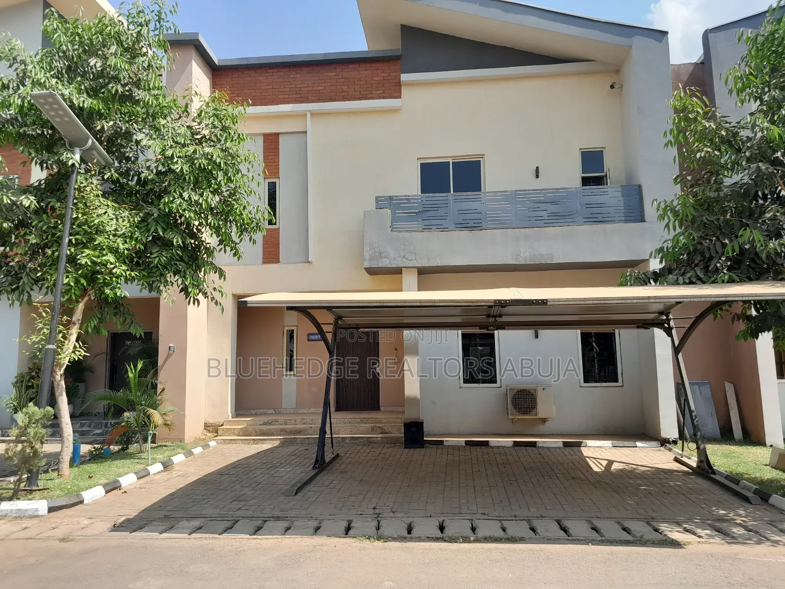 3bdrm Duplex in Dawaki for sale in Dawaki