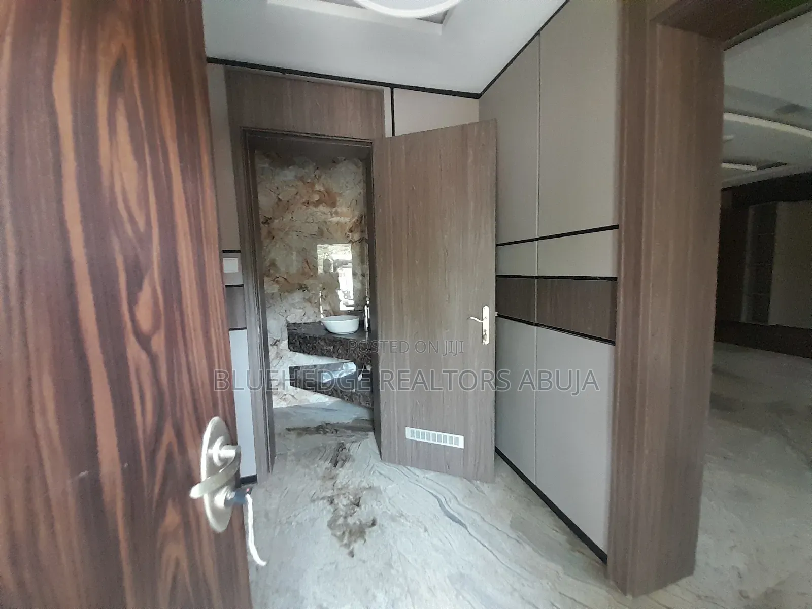 3bdrm Duplex in Dawaki for sale in Dawaki