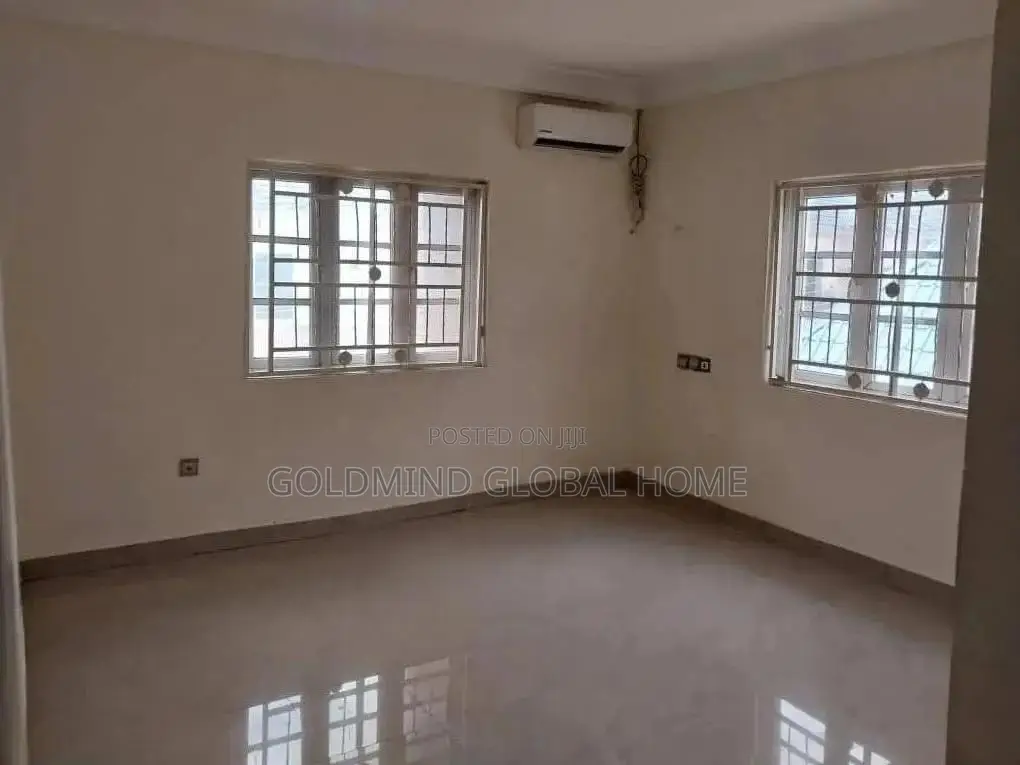 4bdrm Duplex in Gwarinpa., Life Camp for sale in Life Camp