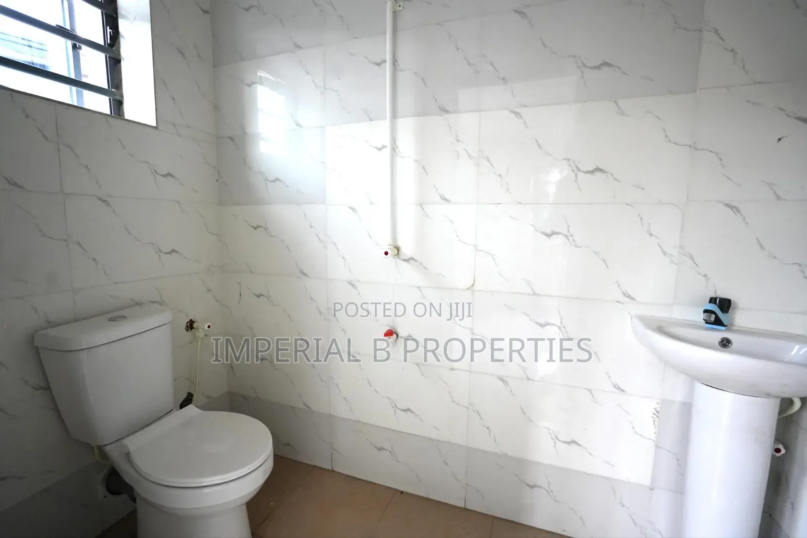 Furnished 3bdrm Bungalow in Queens Home Mowe, Obafemi-Owode for sale in Obafemi-Owode