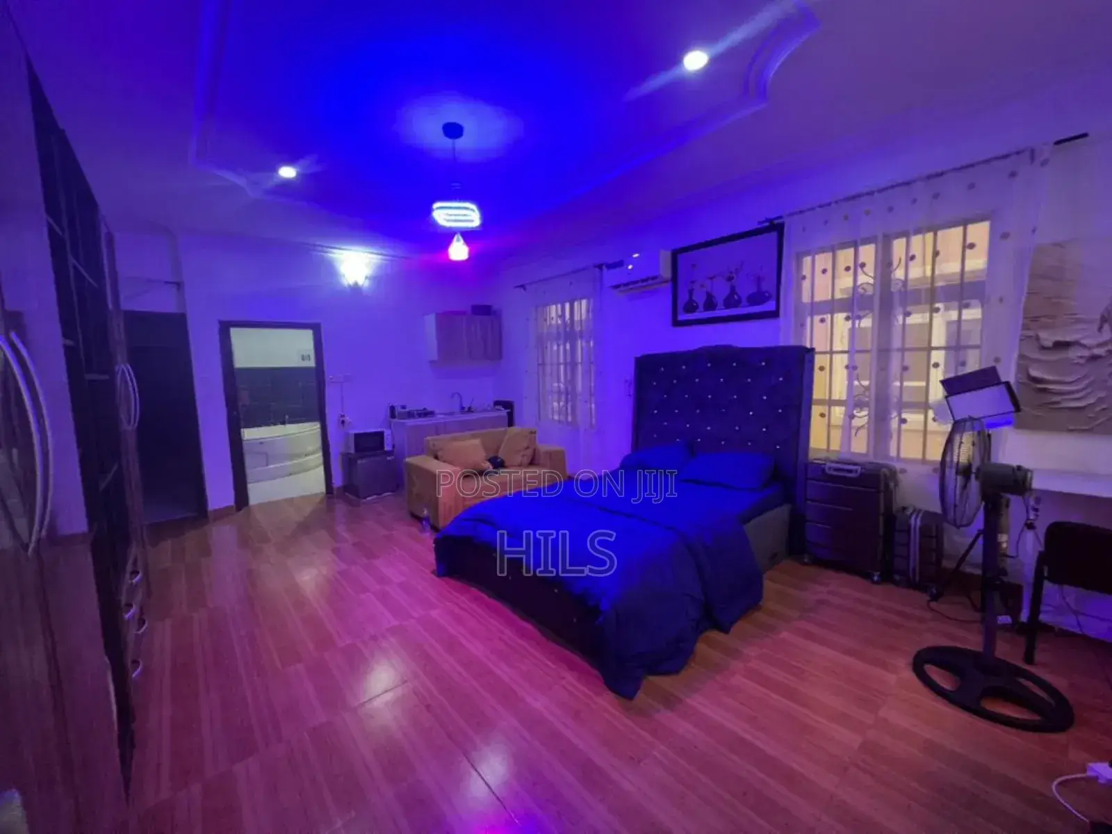 Furnished Studio Apartment in Chevron for rent in Chevron
