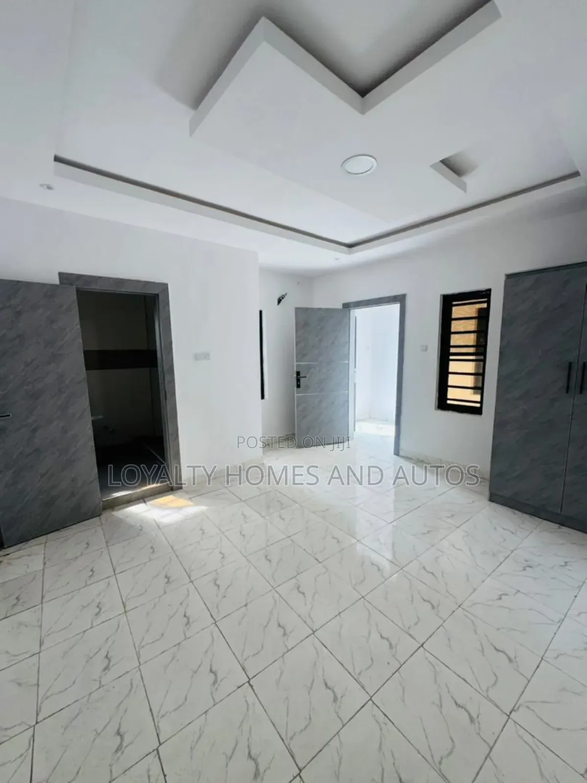 Furnished 4bdrm Duplex in GRA Phase 1 for sale in GRA Phase 1