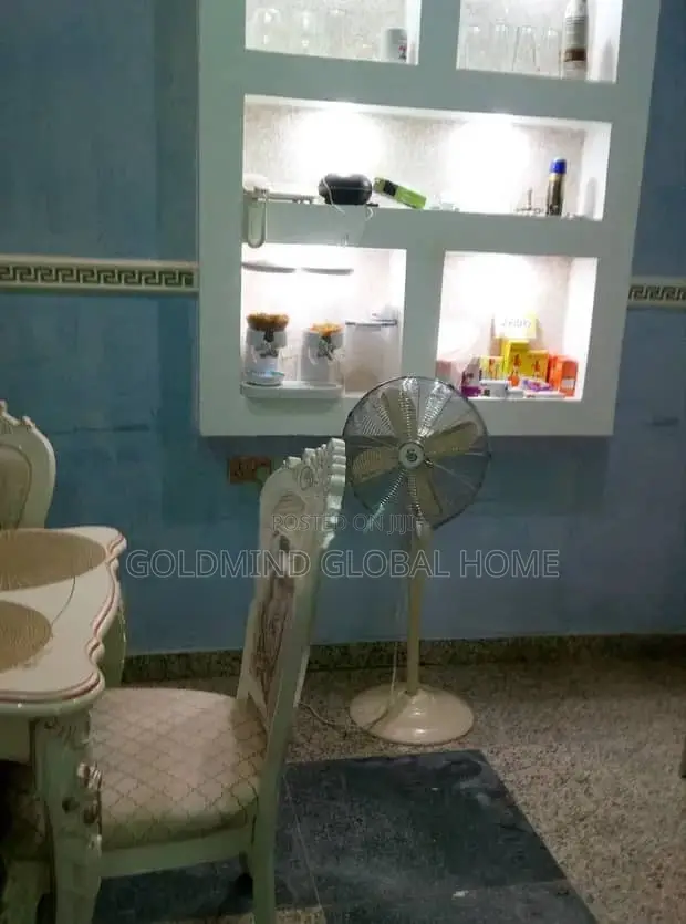 4bdrm Duplex in FHA for sale in FHA