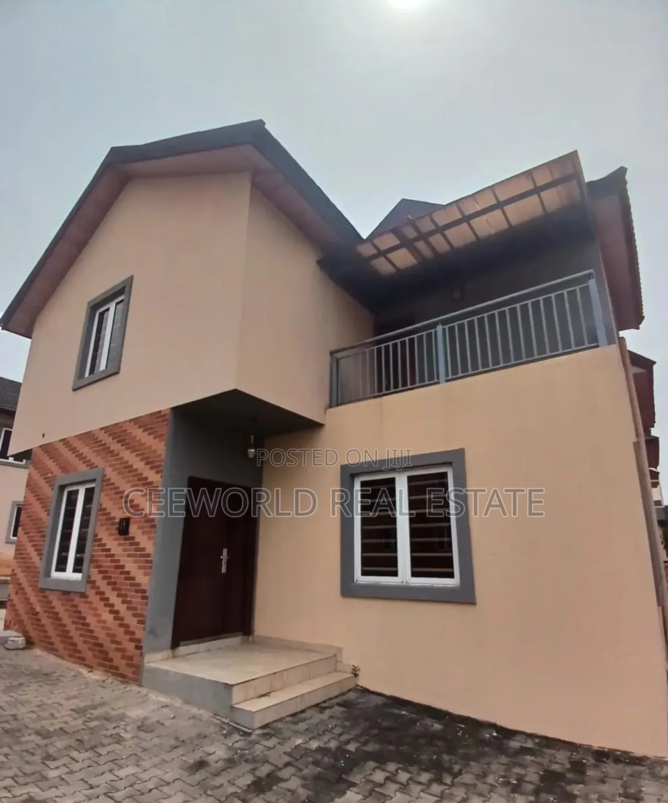 4bdrm Duplex in Agodi Gra for sale in Agodi