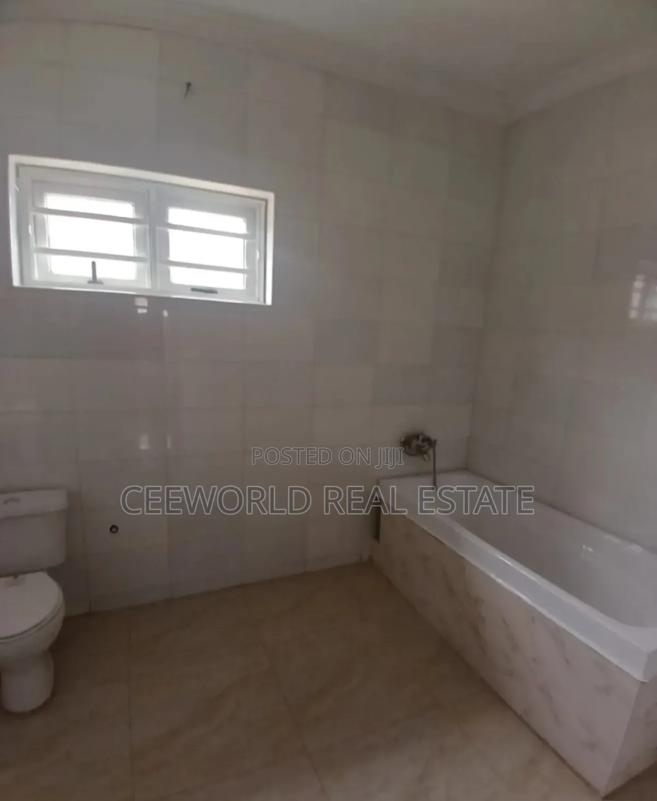 4bdrm Duplex in Agodi Gra for sale in Agodi