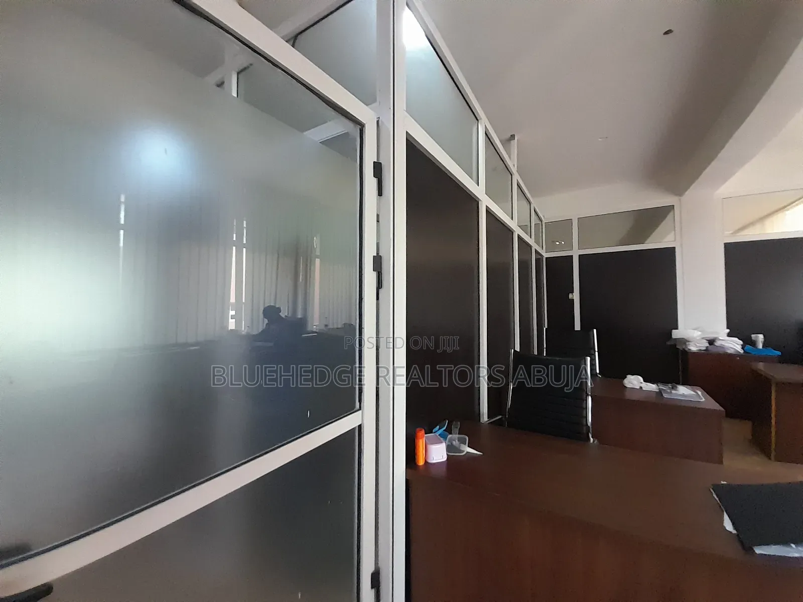 Spacious 110sqm Open-Plan Office in Central Business District