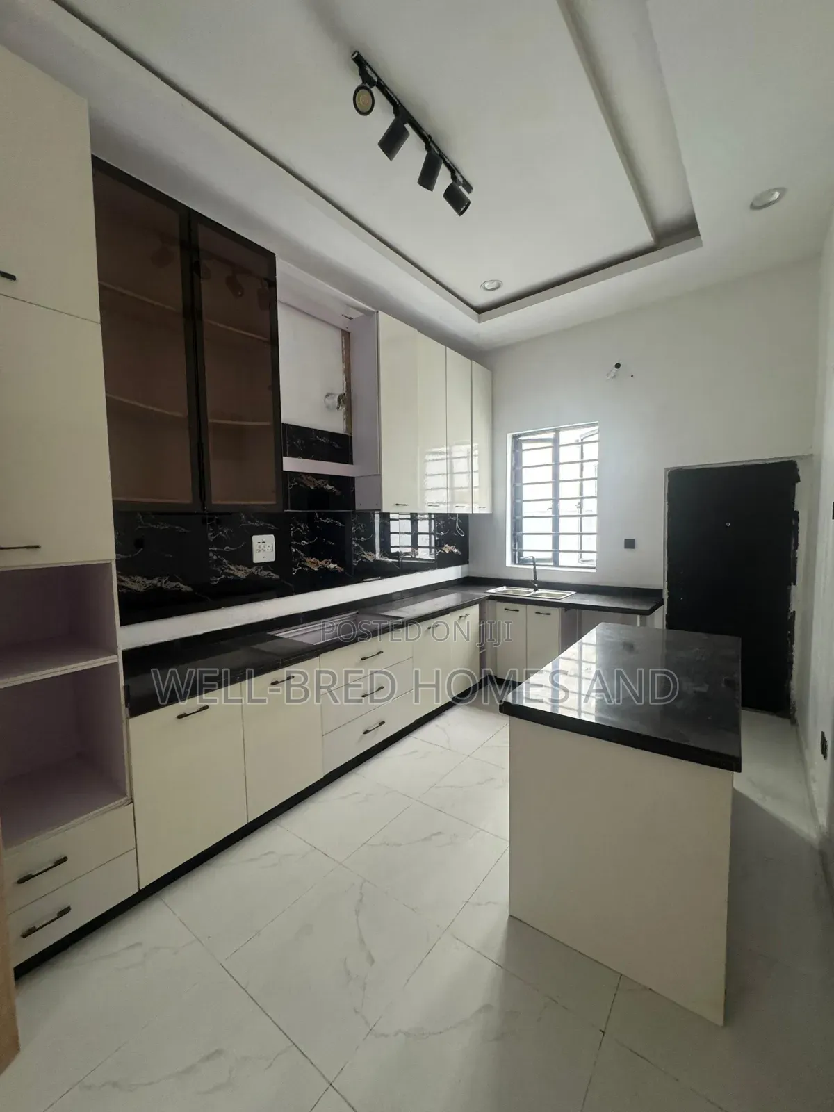 4bdrm House in Chevron Lekki Lagos for rent in Lekki