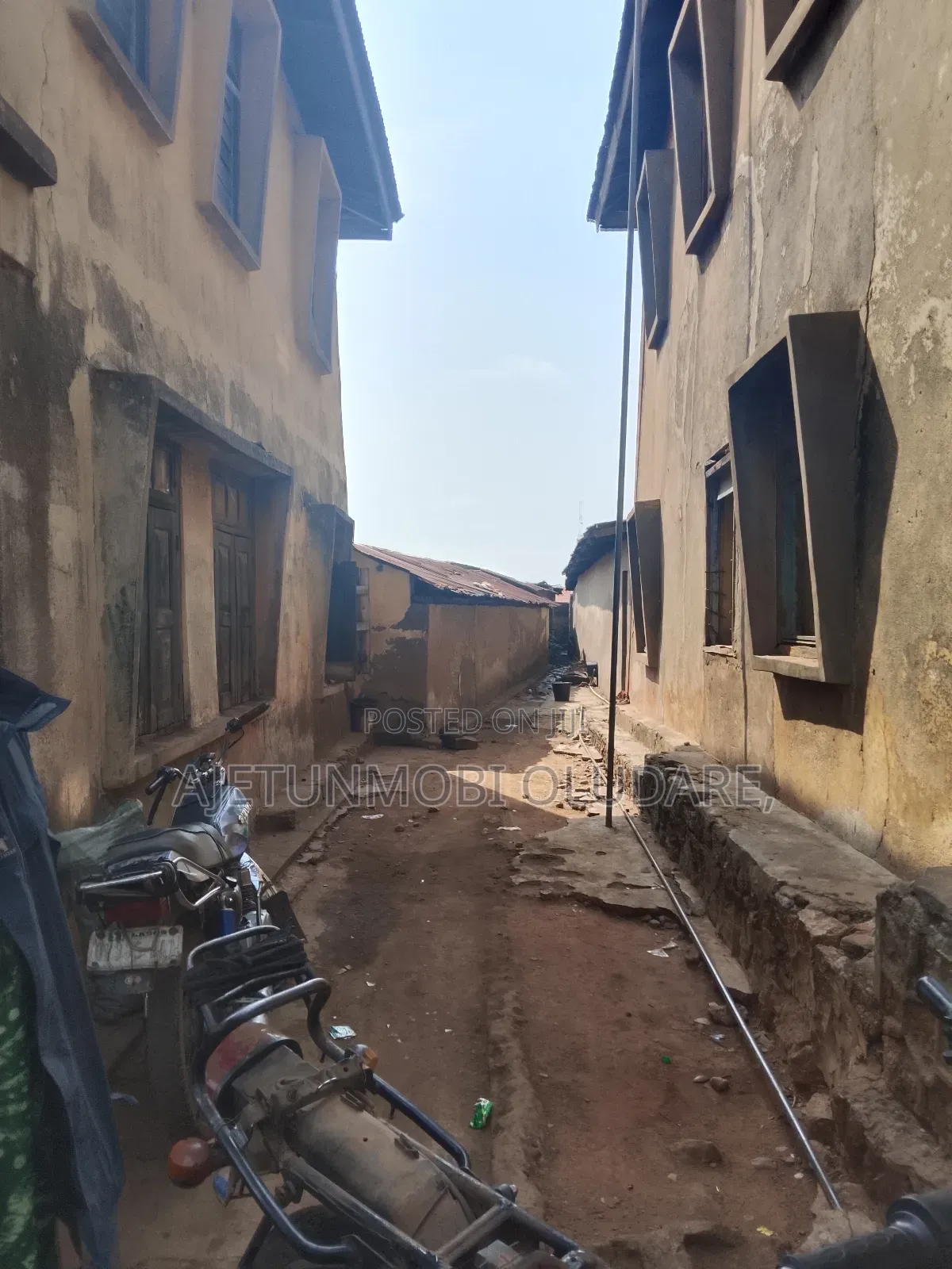 6bdrm House in Isato Ado Ekiti for sale in Ado Ekiti