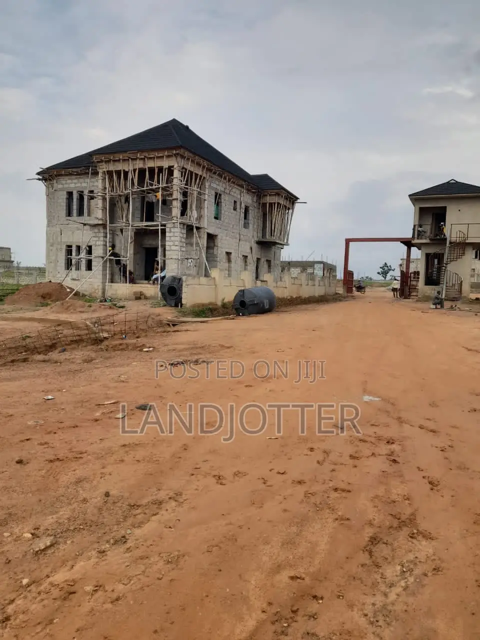 Lugbe 350sqm in Sabon Lugbe