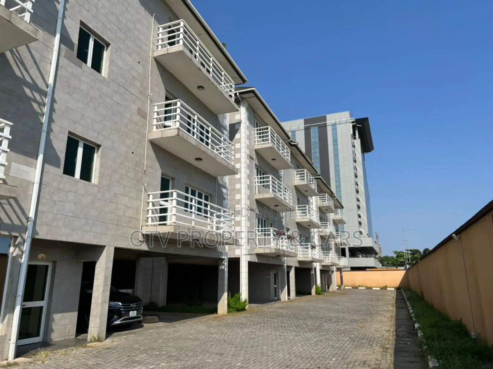 18 Units of 3 Bedroom Apartment With Bq Swimming Pool in Victoria Island