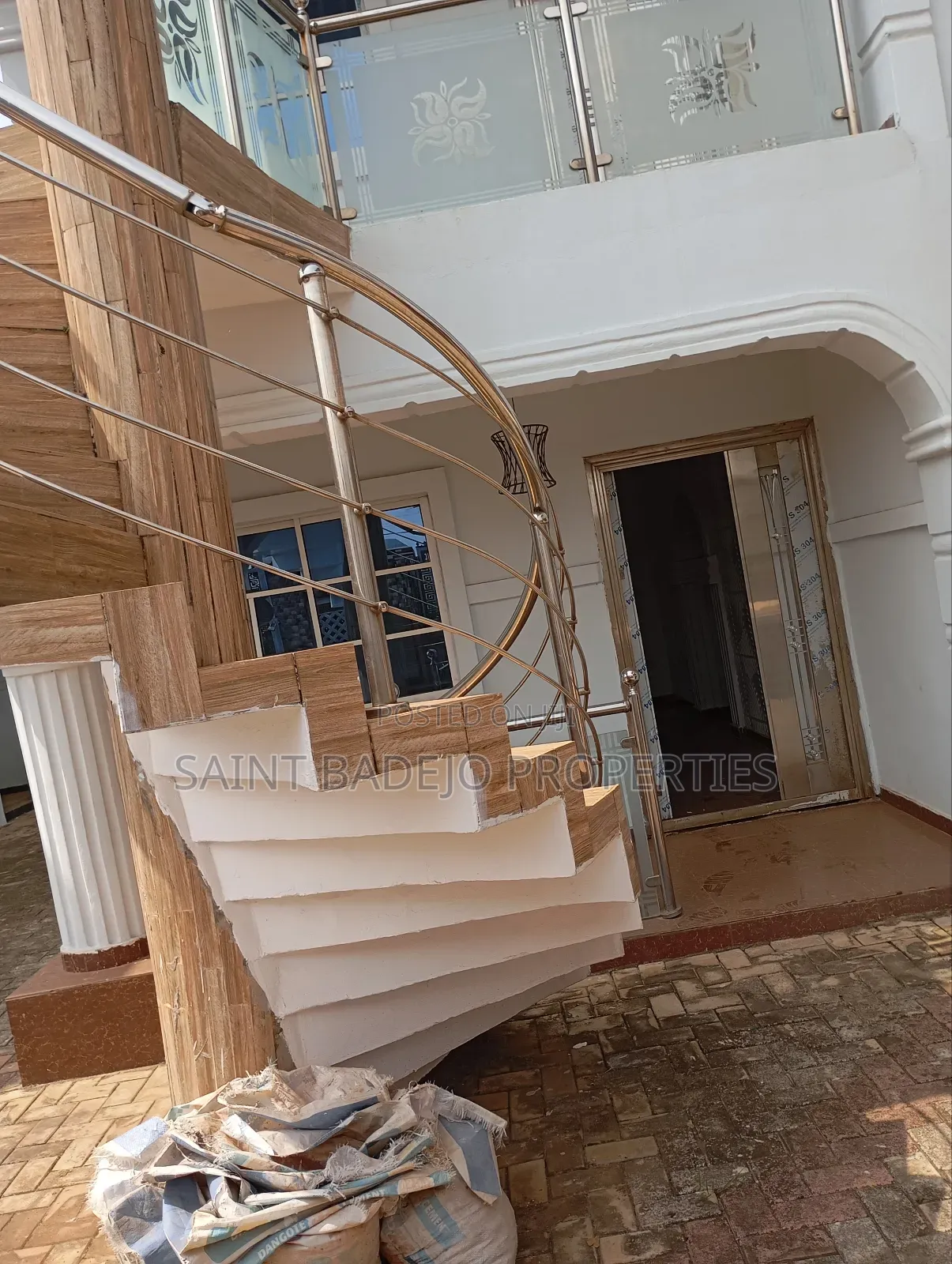 Furnished 2bdrm Block of Flats in White House Avenue., Gberigbe in Gberigbe