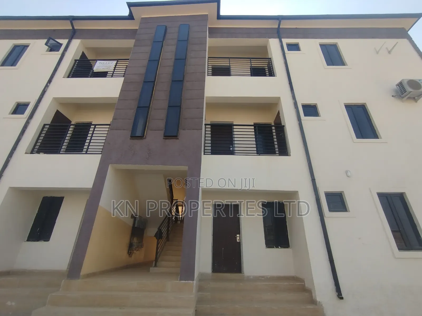 2bdrm Block of Flats in Wuye Dakibiu for rent in Wuye