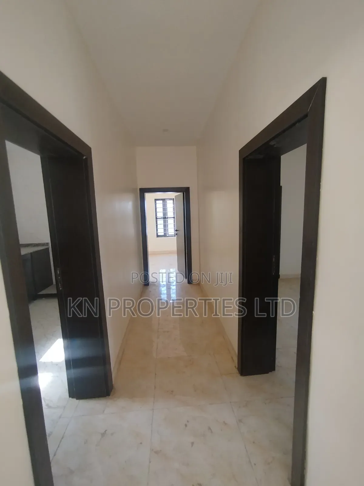 2bdrm Block of Flats in Wuye Dakibiu for rent in Wuye