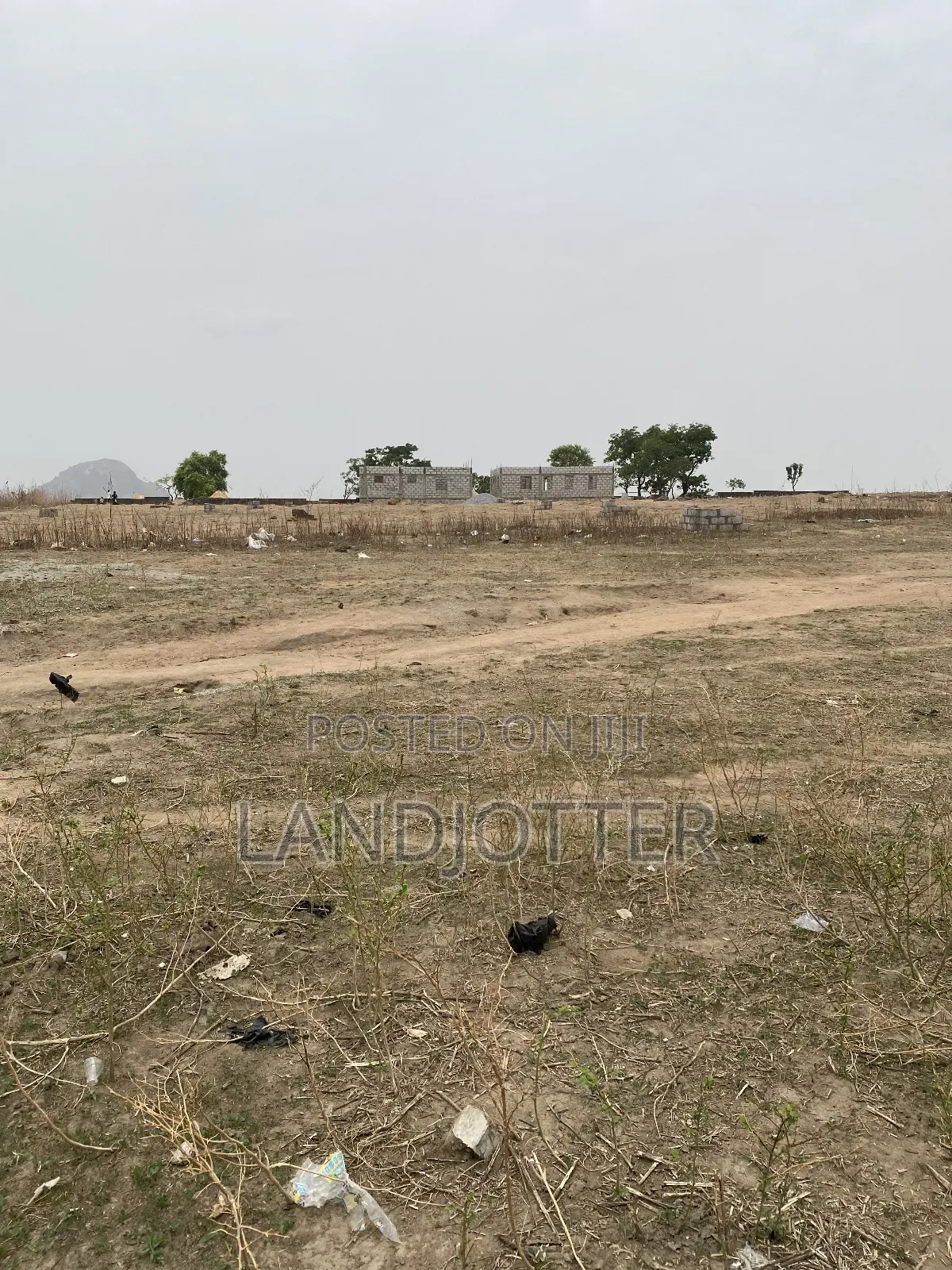 Elevator City Lugbe 350sqm in Lugbe District