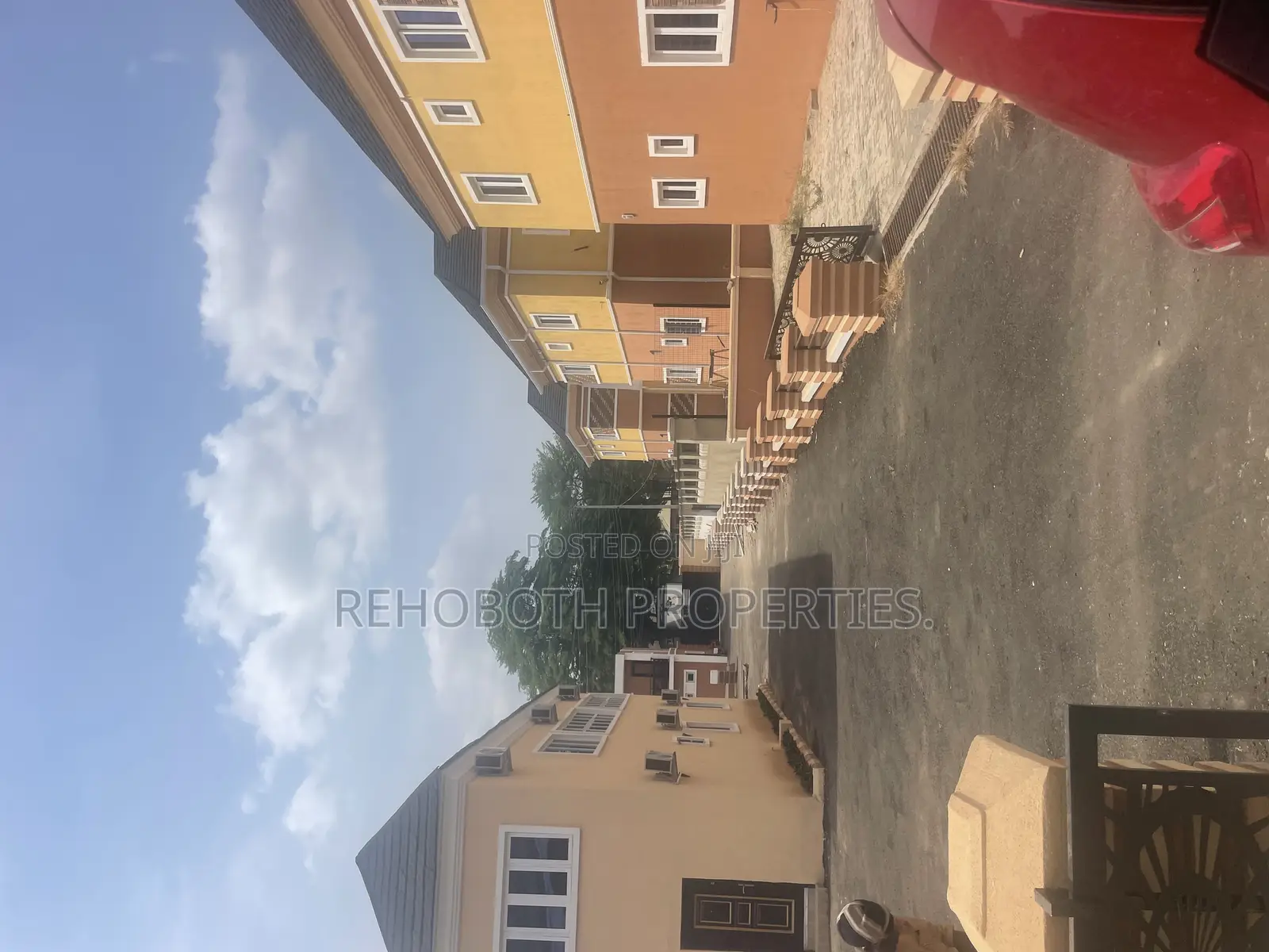4bdrm Duplex in Jericho for rent in Jericho