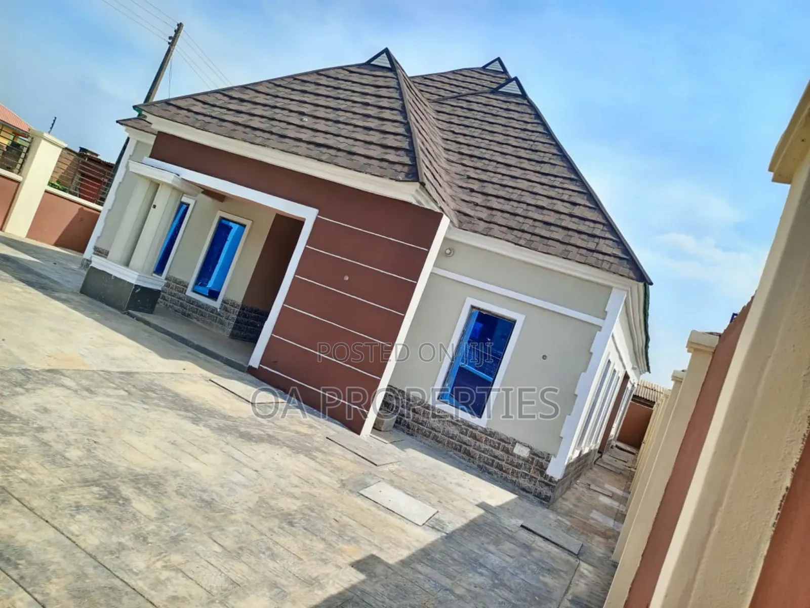 5bdrm Bungalow in Ibadan for sale in Ibadan