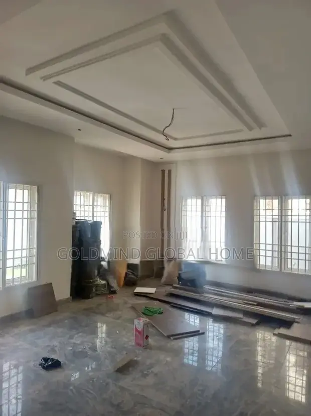 5bdrm Duplex in Lugbe, FHA for sale in FHA