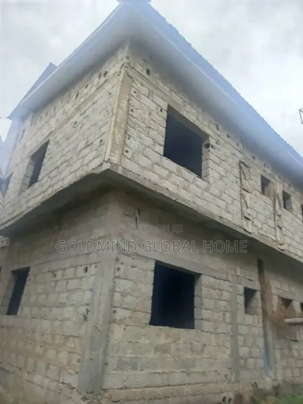 5bdrm Duplex in Lugbe, FHA for sale in FHA