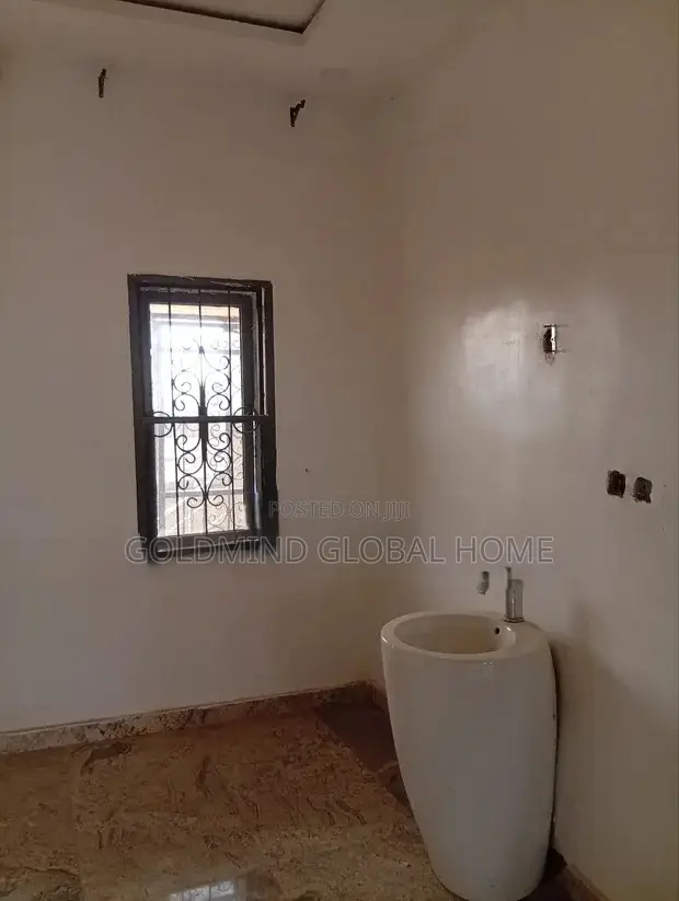 3bdrm Bungalow in Lugbe, FHA for sale in FHA