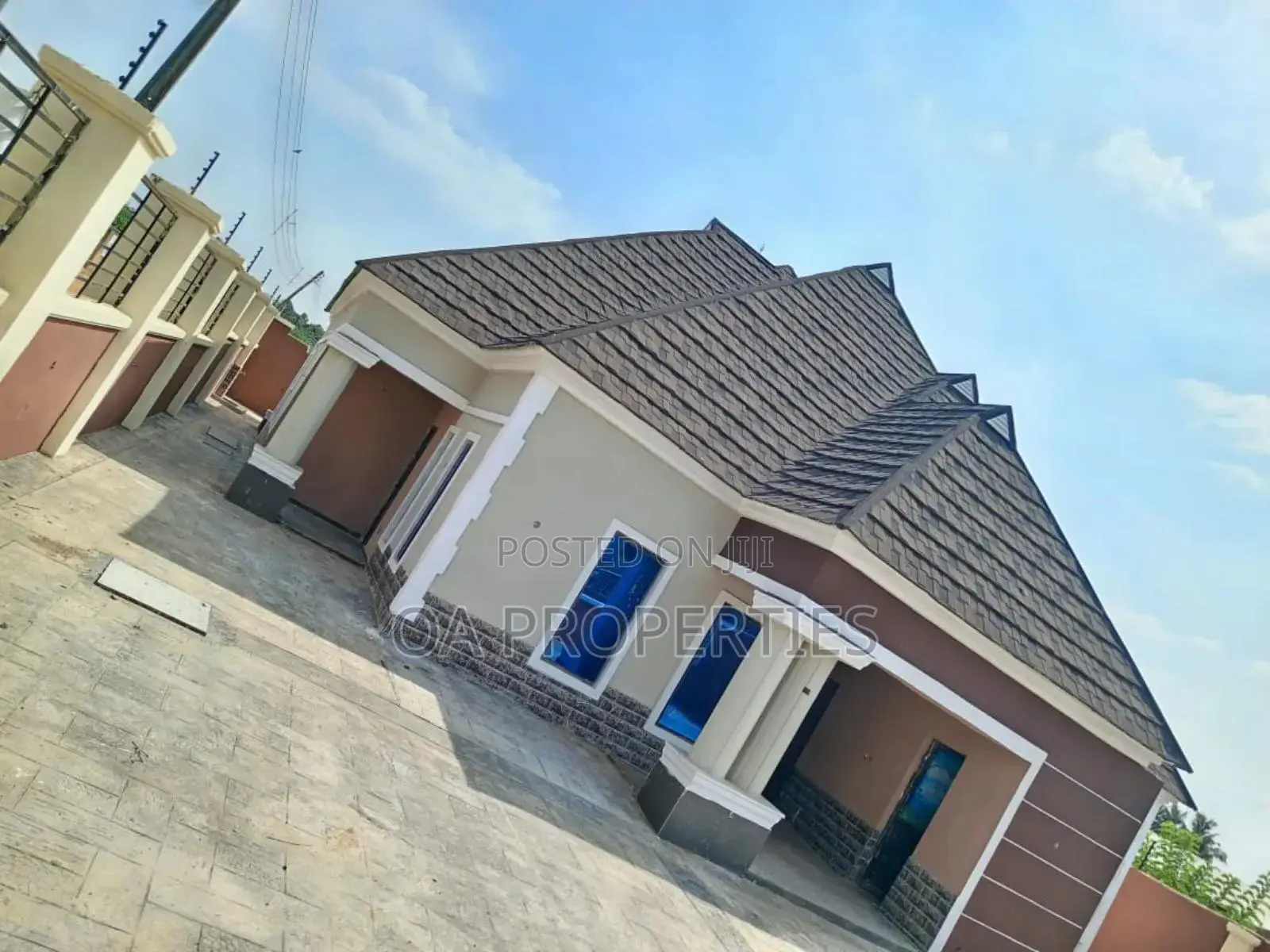 5bdrm Bungalow in Ibadan for sale in Ibadan