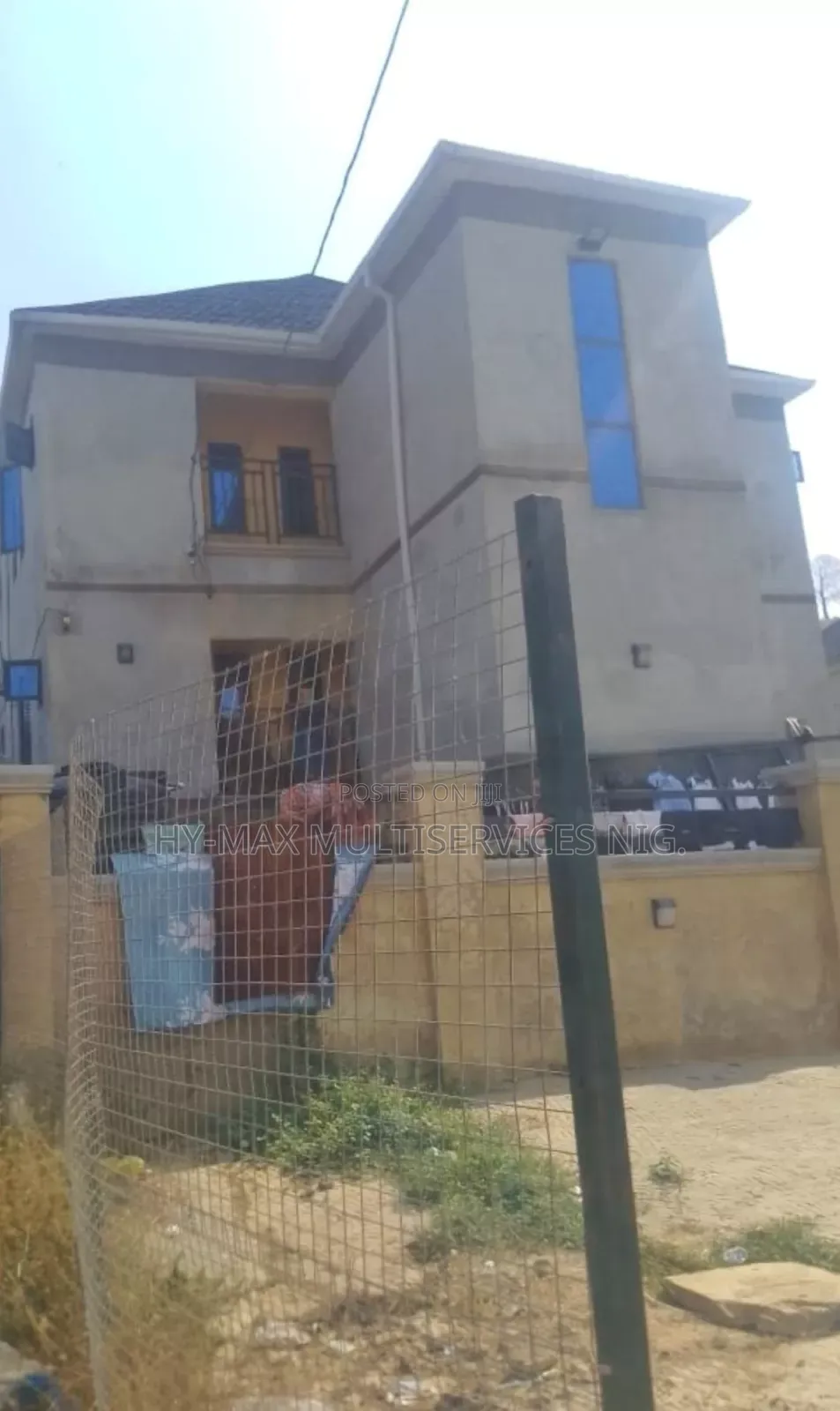 8bdrm Block of Flats in Ushafa for sale in Ushafa