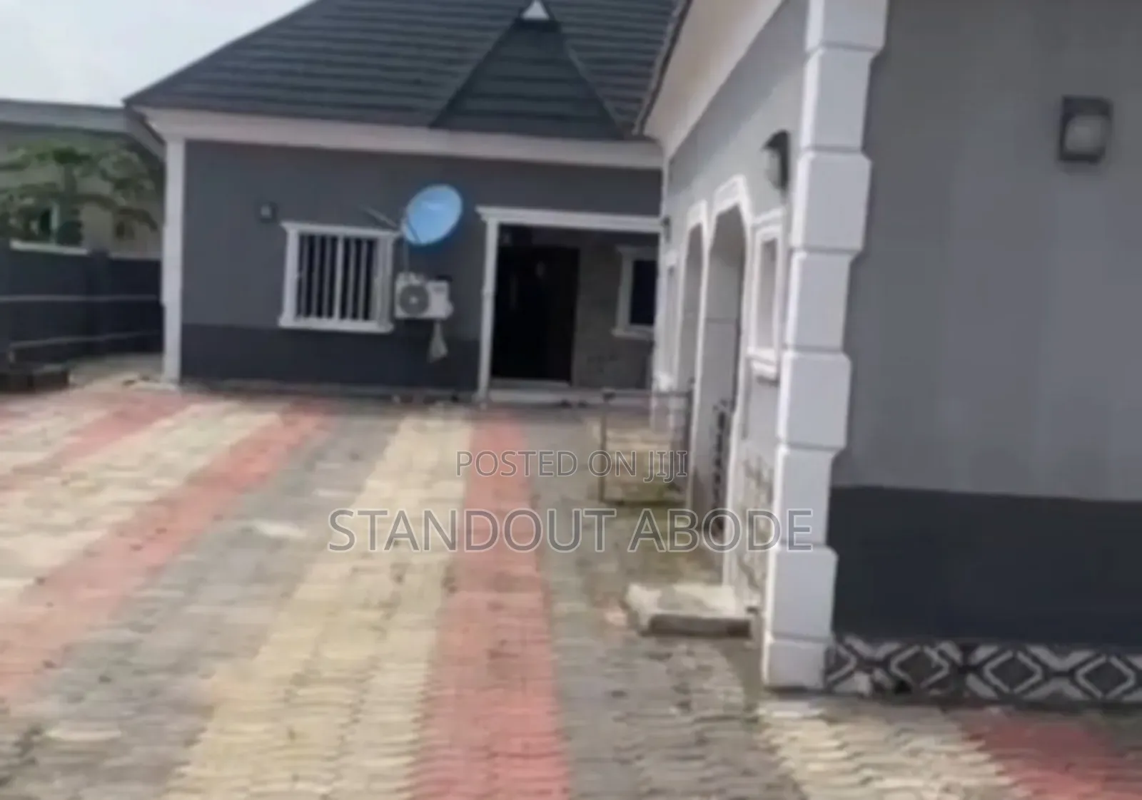 3bdrm Bungalow in Oreta Igbogbo for sale in Igbogbo