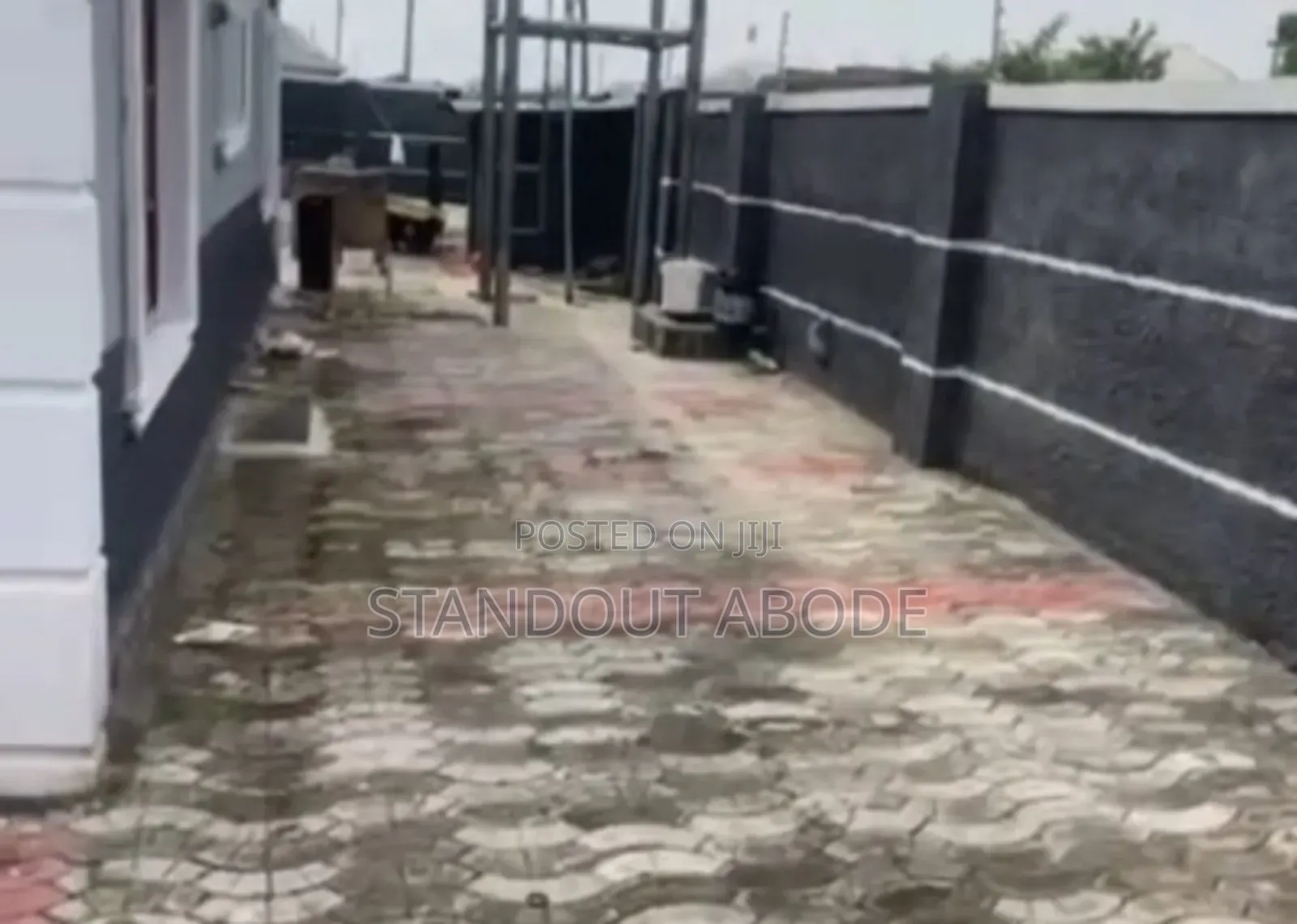 3bdrm Bungalow in Oreta Igbogbo for sale in Igbogbo
