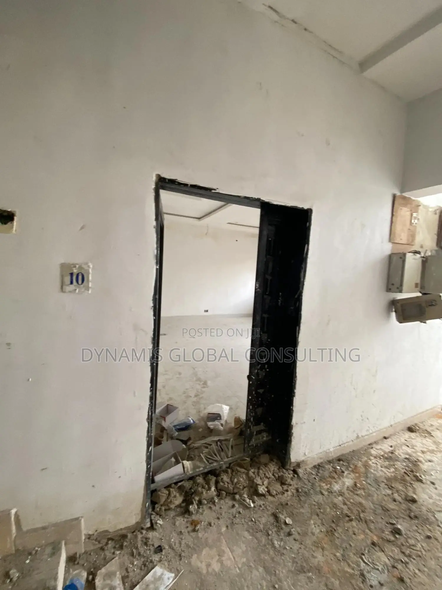 Furnished 3bdrm Block of Flats in Magodo Phase 1 Gra for rent in GRA Phase 1