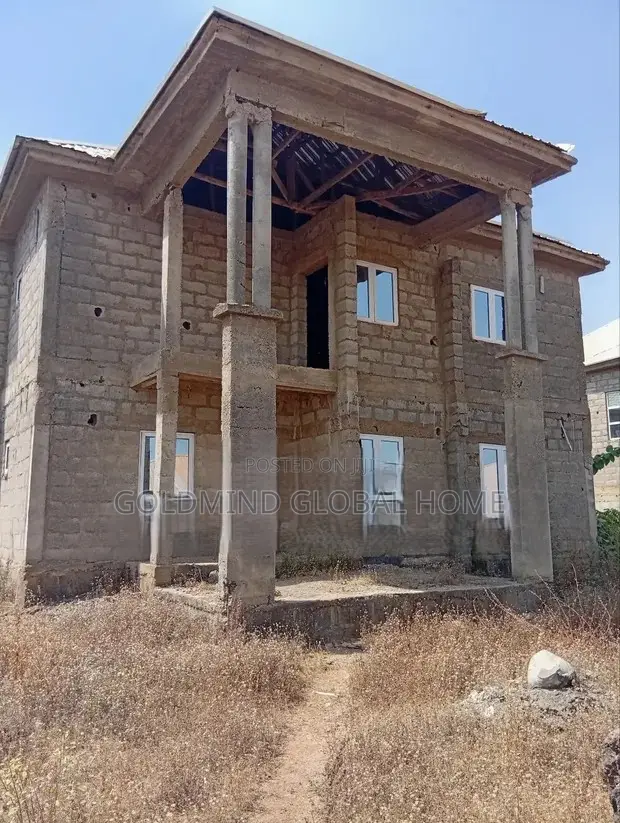 4bdrm Duplex In Lugbe, Fha For Sale in FHA