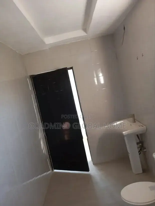 3bdrm Duplex in Lugbe, FHA for sale in FHA