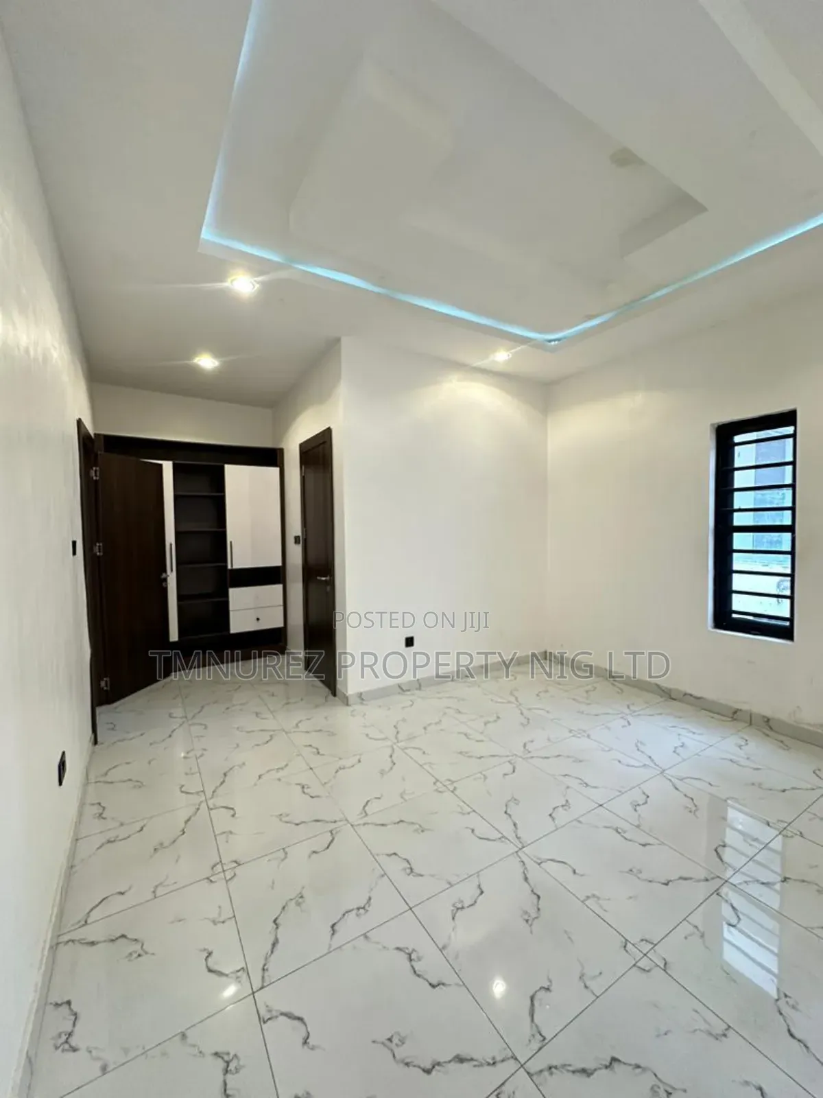 5bdrm Duplex in Ajah Elekki for sale in Ajah