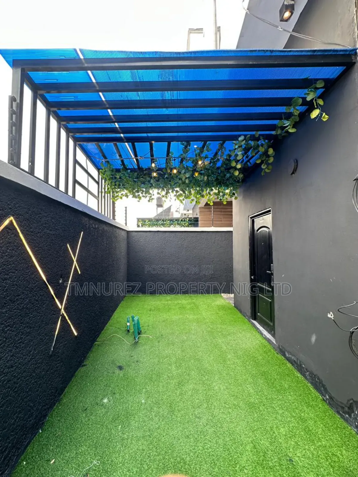 5bdrm Duplex in Aha Lekki, Ajah for sale in Ajah