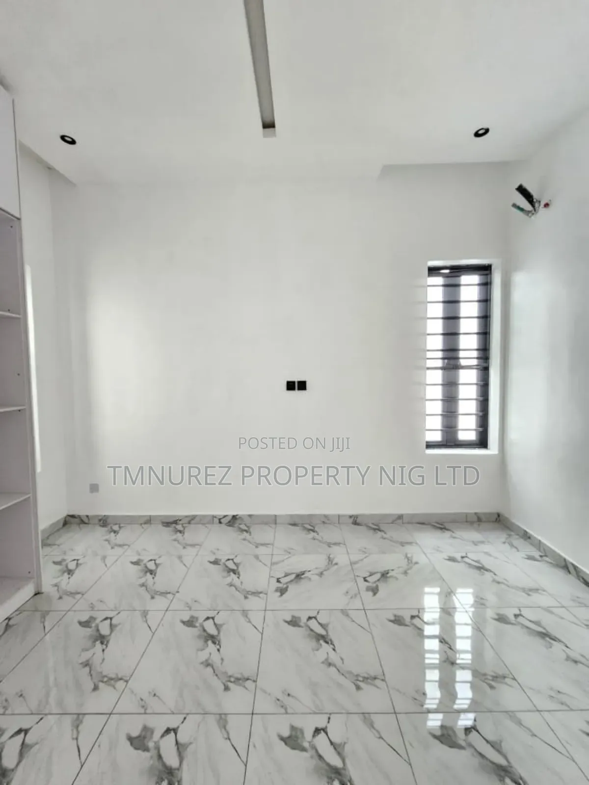 4bdrm Duplex in 500, Ajah for sale in Ajah