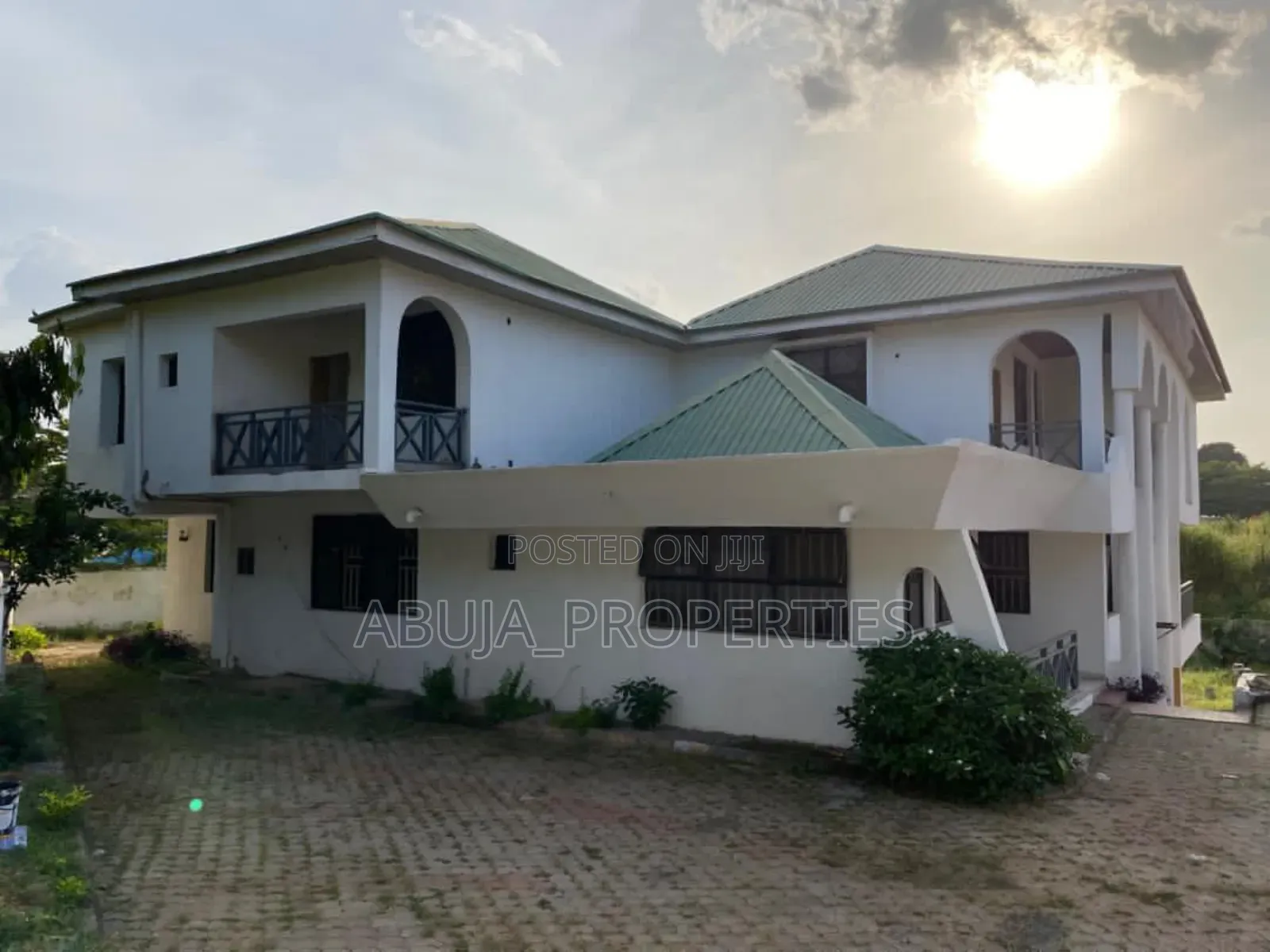 20bdrm Duplex in Asokoro for rent in Asokoro