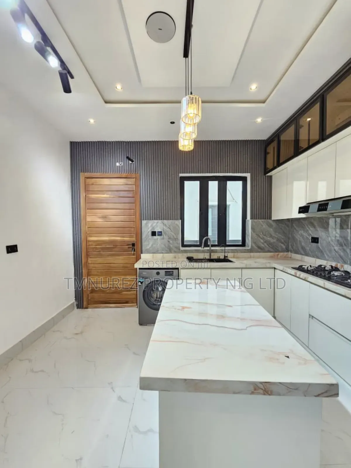 5bdrm Duplex in Ajah for sale in Ajah