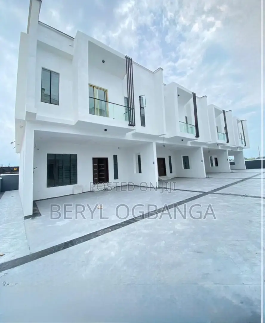 4bdrm Duplex in Lekki Phase 2 for rent in Lekki Phase 2