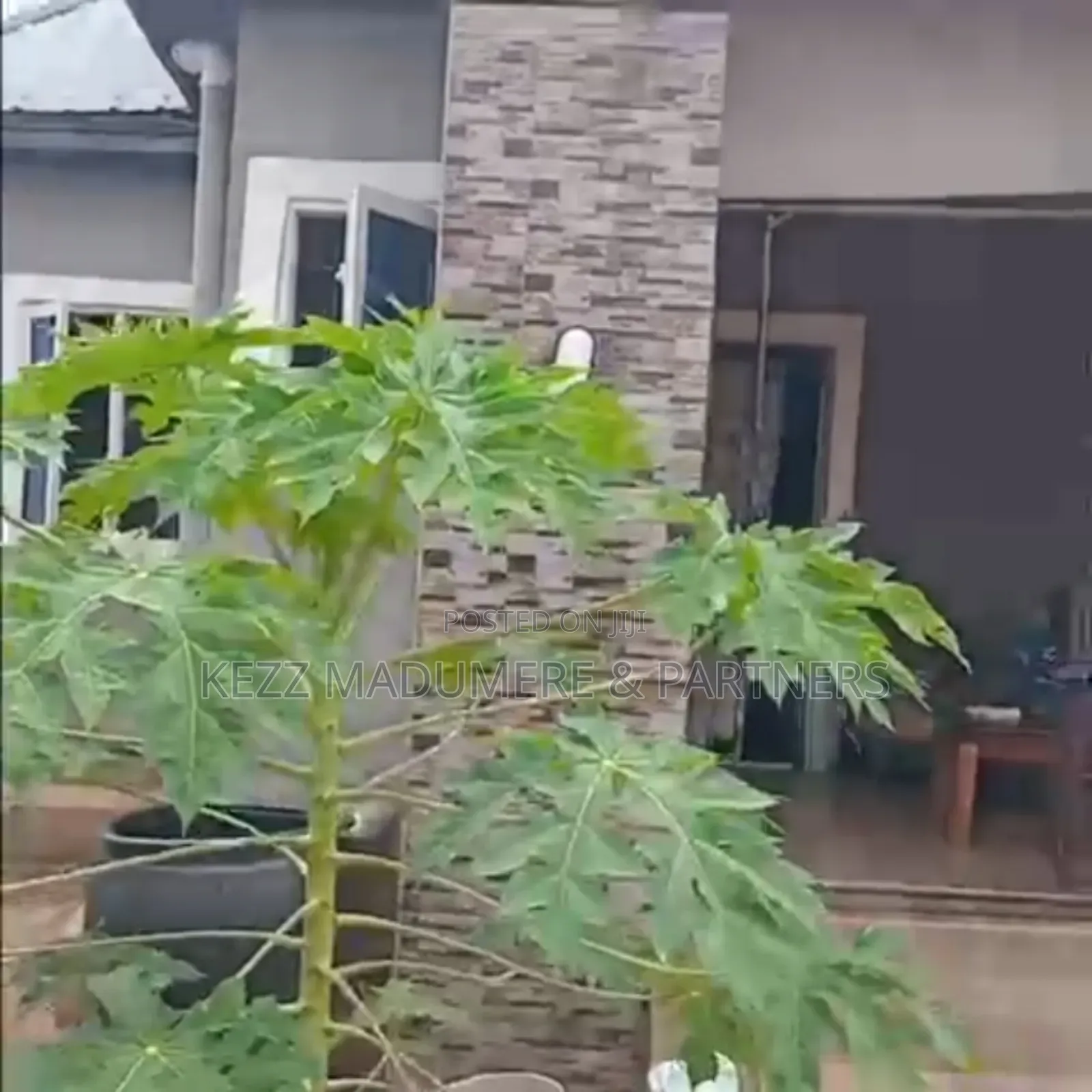 4bdrm Bungalow in By Ghostant Church for sale in Owerri