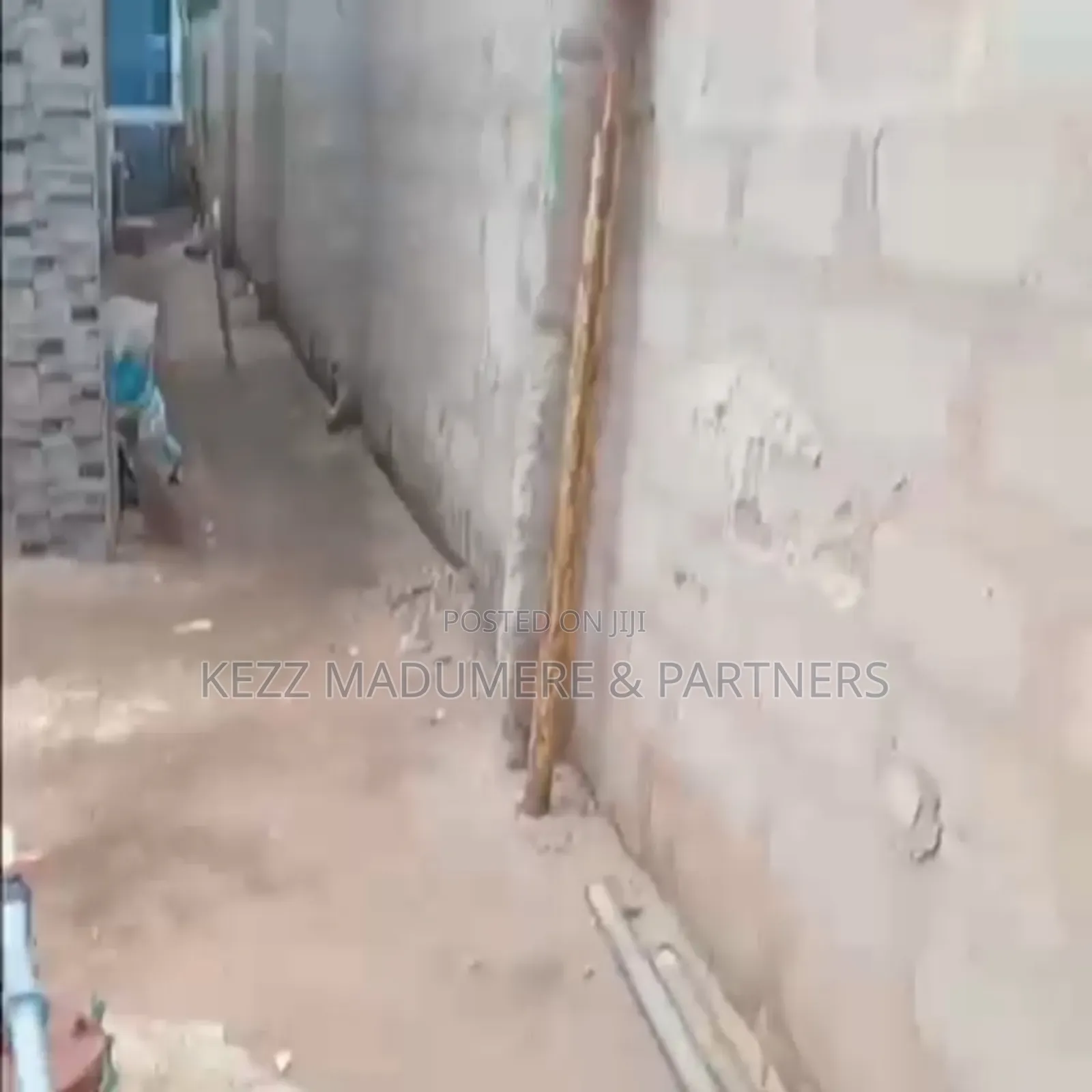 4bdrm Bungalow in By Ghostant Church for sale in Owerri
