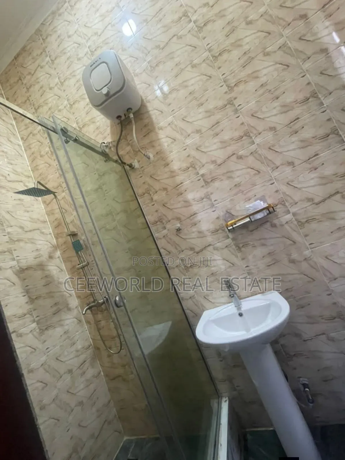 Furnished 4bdrm Duplex in Alalubosa Gra for rent in Alalubosa