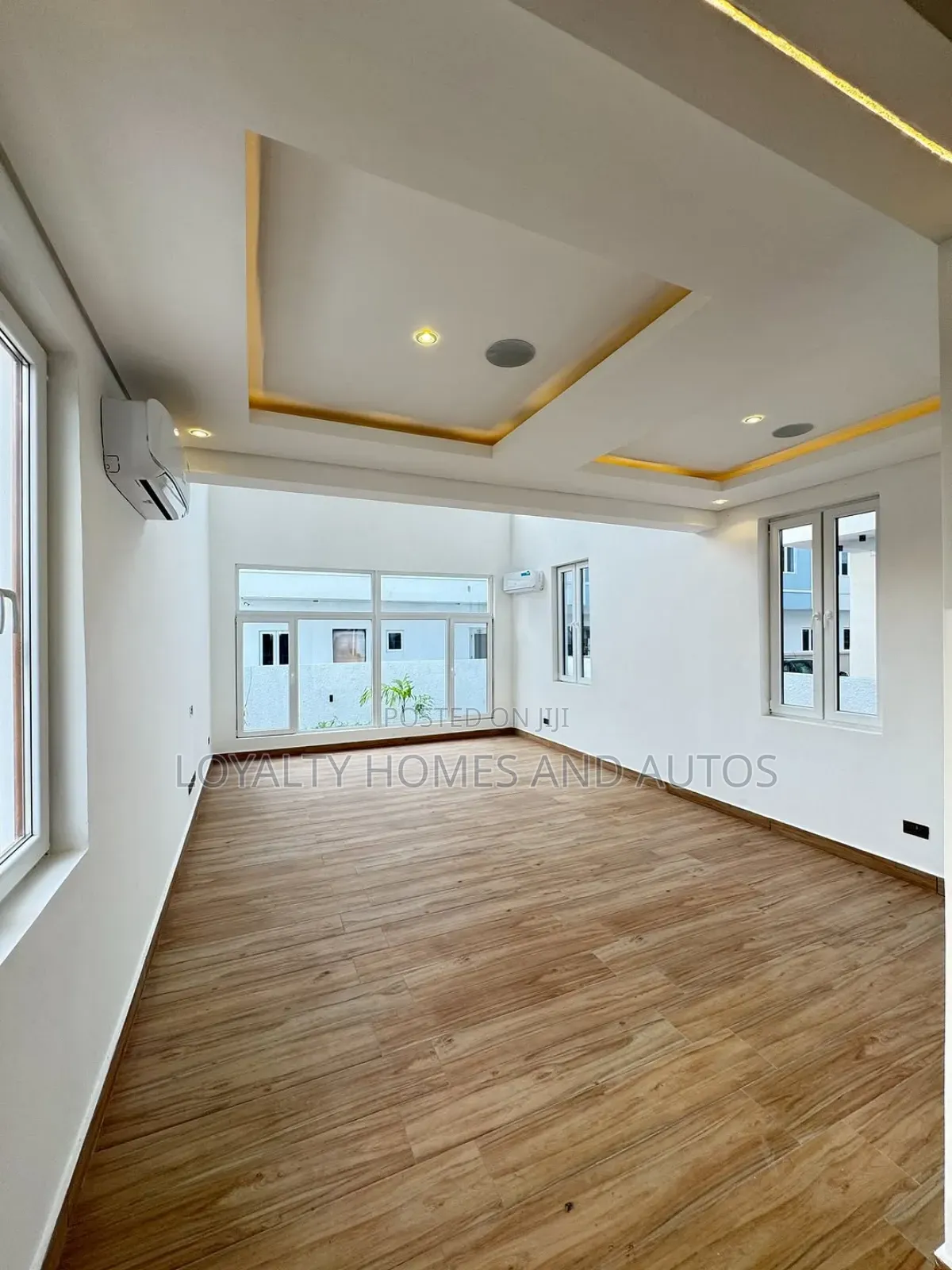 Furnished 4bdrm Duplex in Pinnock Beach Estate, Lekki for sale in Lekki