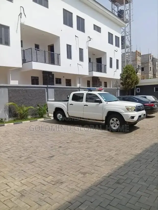 4bdrm Townhouse/Terrace in Jabi for sale in Jabi